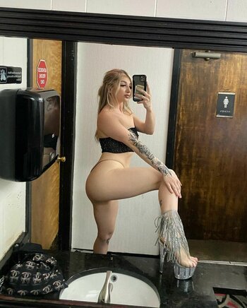 tori2toxic Nude Leaks OnlyFans Photo 16