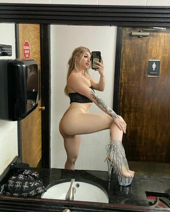 tori2toxic Nude Leaks OnlyFans Photo 17