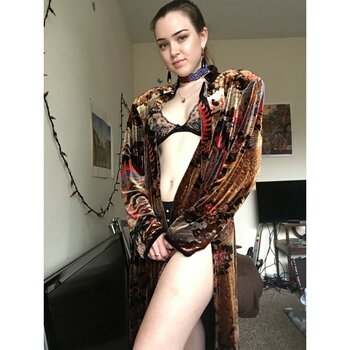Torijayeaglestone / Depop Nude Leaks OnlyFans Photo 17