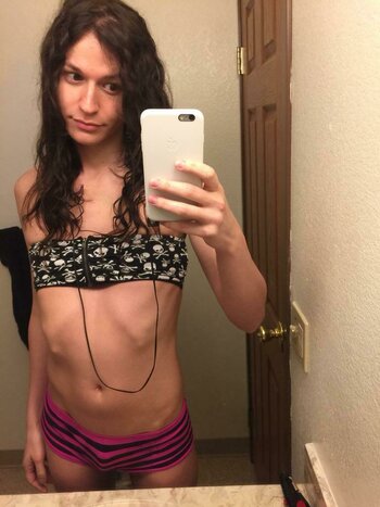 Trashgirlthalia / https: Nude Leaks Photo 25