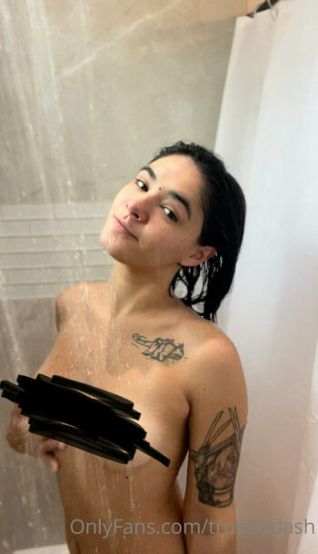 truebadash Nude Leaks OnlyFans Photo 42