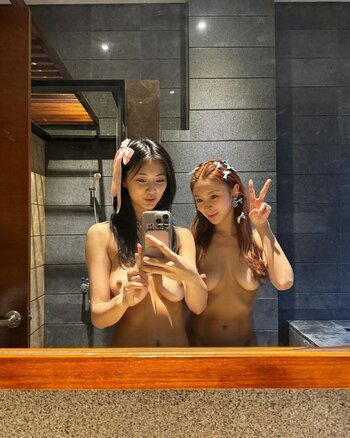 Twice Kpop / twicetagram Nude Leaks Photo 37