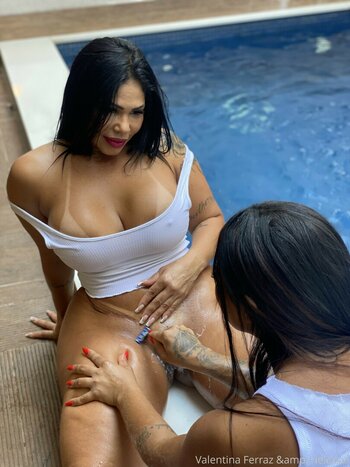 Valentina Ferraz / valentinaeneidoca / valentinaferrazreal Nude Leaks OnlyFans Photo 18