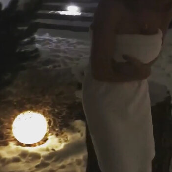 Valentina Liguori / valentinaliguori01 Nude Leaks Photo 21