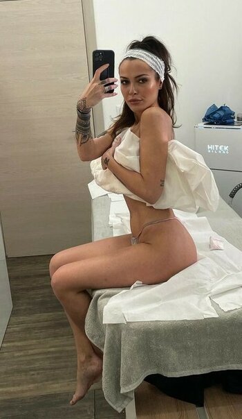 Valentina Rapisarda / valentina.rapisarda Nude Leaks Photo 10