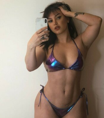 Valentina Vidal / valentinaesvv / valentinevidal Nude Leaks OnlyFans Photo 3