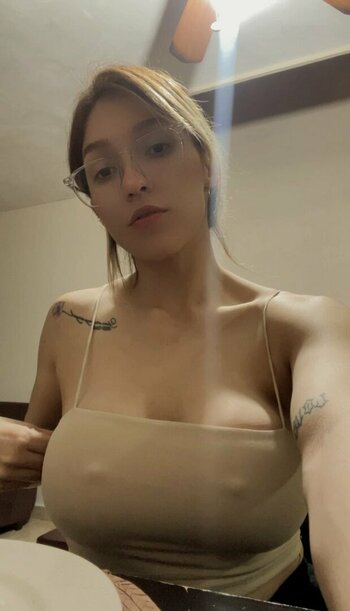 Valeria Garza / valgzaaa Nude Leaks OnlyFans Photo 7