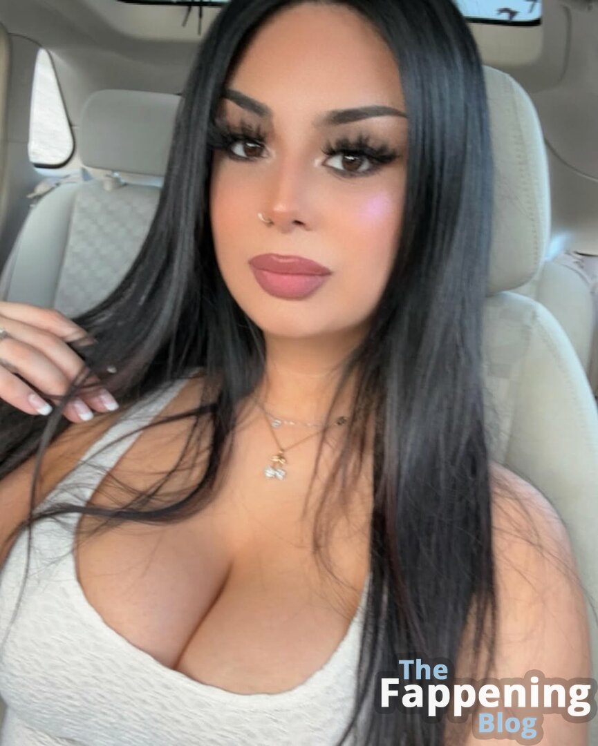 velvet_kitty93_  Velvet_kitty93 Nude Leaks OnlyFans Photo 2 | TheFappening