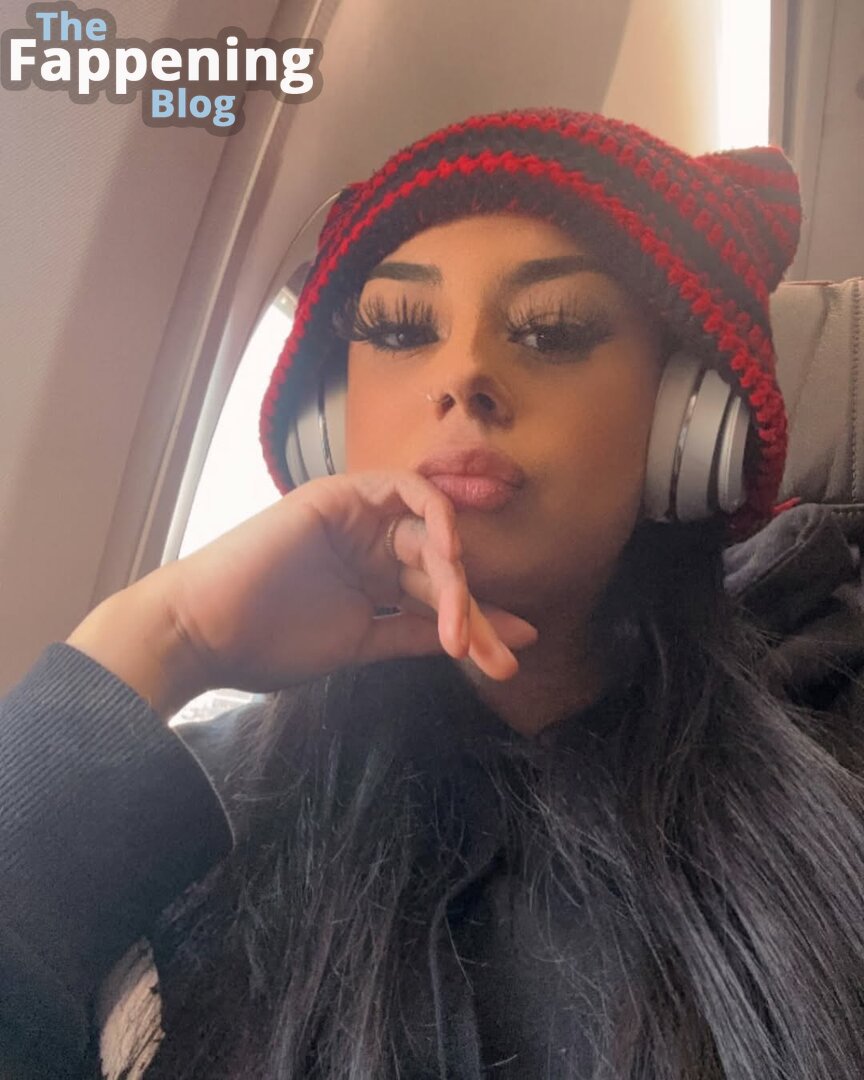 velvet_kitty93_  Velvet_kitty93 Nude Leaks OnlyFans Photo 12 |  TheFappening