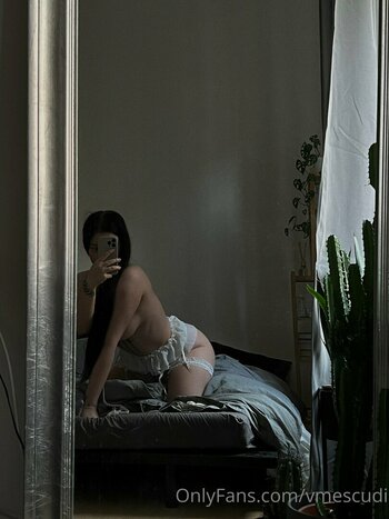 Veronika Mescudi / veronikamescudi / vmescudi Nude Leaks OnlyFans Photo 11