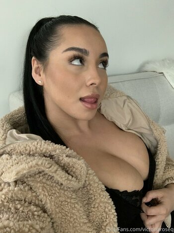 victoriaroseq / svictoriarose / victoriarose Nude Leaks OnlyFans Photo 33
