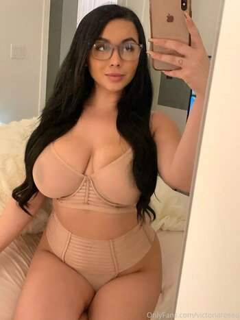 victoriaroseq / svictoriarose / victoriarose Nude Leaks OnlyFans Photo 36