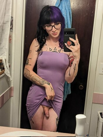 Violet Valentine / slutpilled / thot_piece / violetvalentine_official Nude Leaks OnlyFans Photo 5
