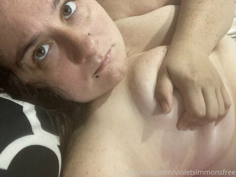 violetsimmonsfree Nude Leaks Photo 3