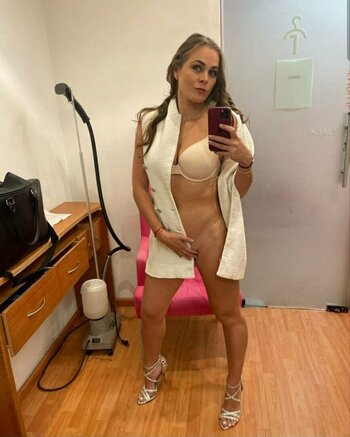 Virginia Ramírez / virginiarmz / virramirez Nude Leaks OnlyFans Photo 26