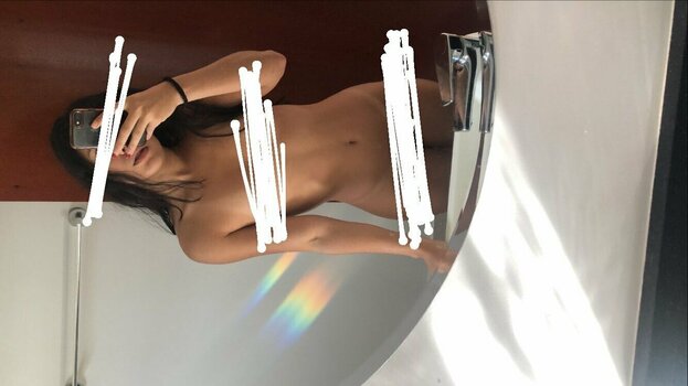 Vivian Volkmer / _iamvivian / labibiansub Nude Leaks Photo 7