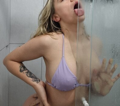 Viviane Costa / Brazilian Kpop cover dancer / viivi_costa Nude Leaks Photo 20