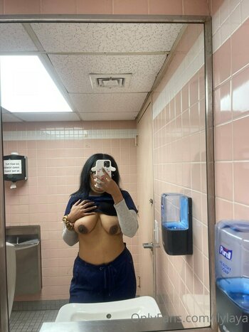 wholelottalaya Nude Leaks Photo 1