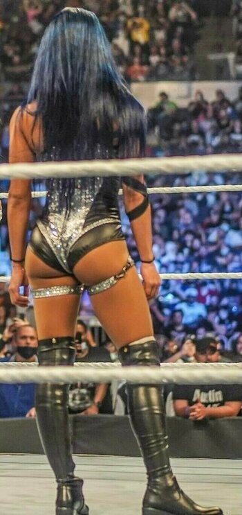 WWE Sasha Banks / SashaBanks / soxysasha Nude Leaks OnlyFans Photo 16