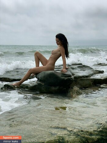 Xenia Inez / xeniainees_ / xeniainez Nude Leaks OnlyFans Photo 6