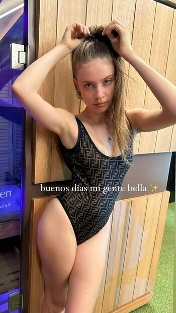 Xenia Tchoumi Nude Leaks Photo 38