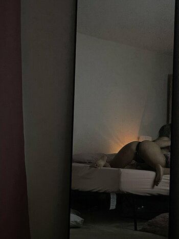 Xiimenaax / https: Nude Leaks OnlyFans Photo 6