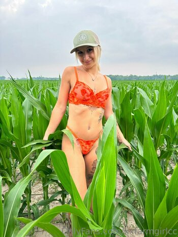 xxfarmgirlcc / farmersdaughtercc / farmgirlcc Nude Leaks OnlyFans Photo 36