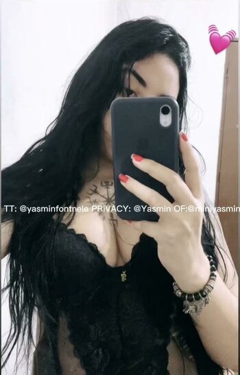Yasmin Fontenele / Miss Yasmin / miniyasminn / miss_yasminnn Nude Leaks OnlyFans Photo 5