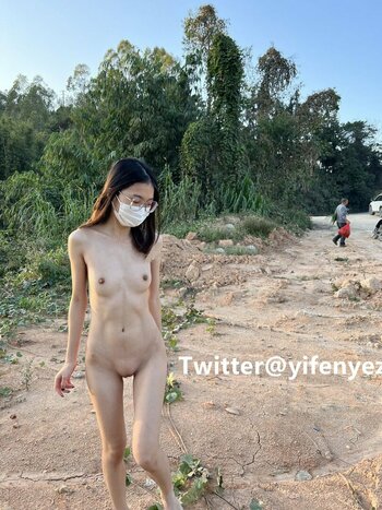 yifengyezi / yifengwang0719 Nude Leaks Photo 14