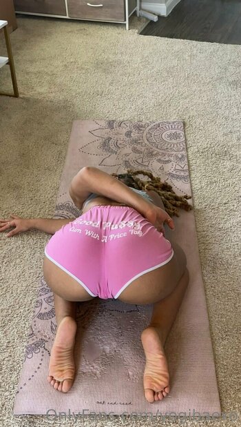 yogibaexo Nude Leaks Photo 7