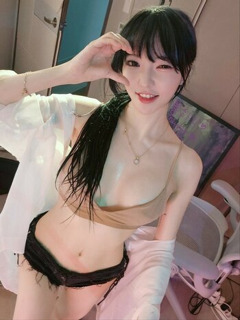 yoon_froggy / jhjjijji / korean streamer Nude Leaks Photo 10