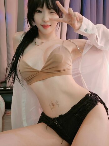 yoon_froggy / jhjjijji / korean streamer Nude Leaks Photo 15