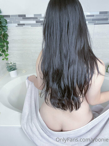 Yoonie Nude Leaks OnlyFans Photo 87