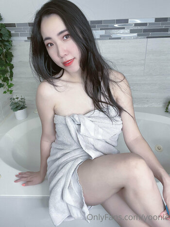 Yoonie Nude Leaks OnlyFans Photo 93