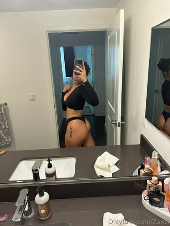 Zansi / Mamii_Zansi / _Mami_zansi / mamii_zansii_ Nude Leaks OnlyFans Photo 22