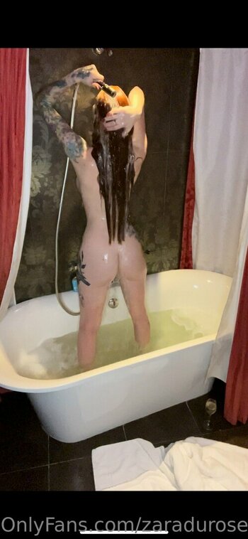 zaradurosefree Nude Leaks Photo 13