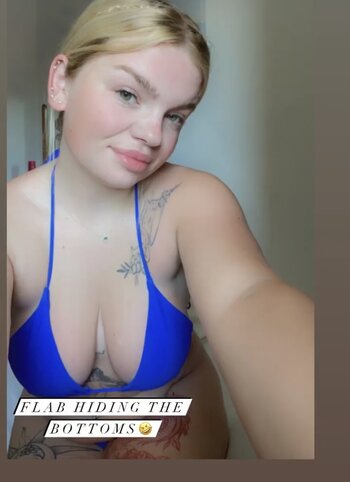 Zoe_ellerington / zoeeevixen Nude Leaks OnlyFans Photo 12