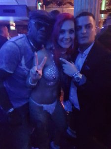 Roxi Keogh Topless Pics 4.jpg