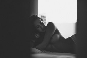 Melissa Mai Naked 2.jpg