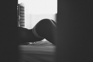 Melissa Mai Naked 12.jpg