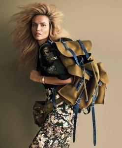 Natasha Poly Sexy 10.jpg