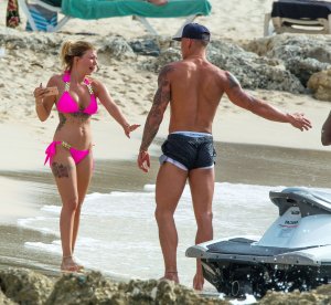 Olivia Buckland Sexy 12.jpg