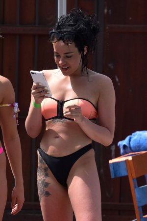 stephanie-davis-and-gabby-allen-in-bikini-at-a-pool-in-marbella-04-22-2018-9.jpg