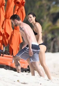 Jessica Biel Sexy 97.jpg