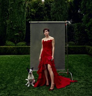 2_Alexandra Daddario.jpg