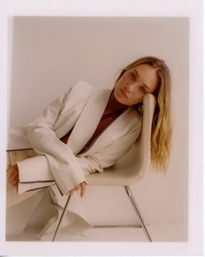 2_maddie Ziegler by Jonny Marlow.jpg