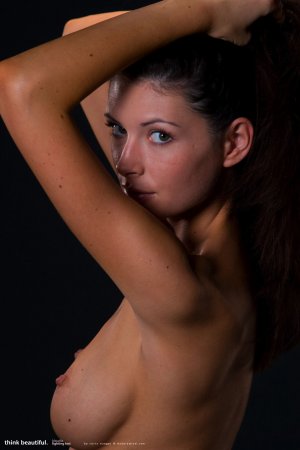 Klaudia C Nude LeakedModels.com 6692.jpg