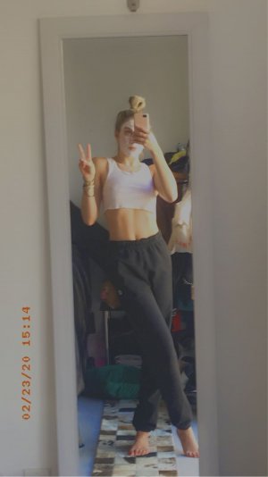 Snapchat-923729156.jpg Snapchat-923729156.jpg