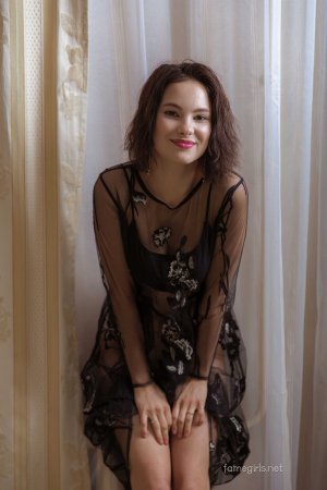 0002-02_1200 thefappeningblog.com.jpg