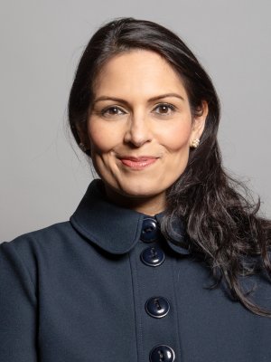 Official_portrait_of_Rt_Hon_Priti_Patel_MP_crop_2.jpg